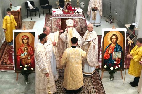 Єпископ Максим Рябуха висвятив диякона під час першої Архиєрейської Літургії у новому храмі в Кривому Розі