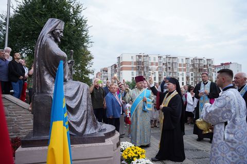 У Трускавці освятили пам’ятник митрополиту Володимиру Стернюку