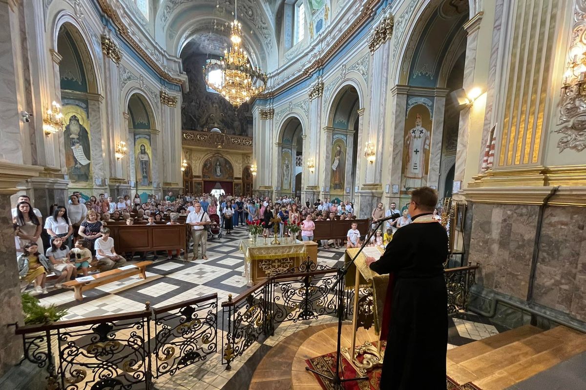 «Невидимі рани війни»: відбувся день духовно-психологічної віднови в архикатедральному соборі м. Тернополя