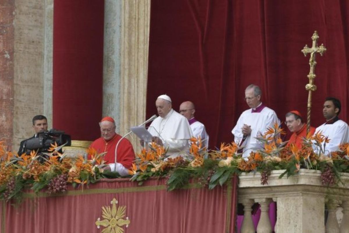 Папа Франциск бажає миру Україні та розради страждаючим