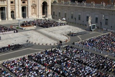 Папа Франциск: Найбільшою силою місіонера є послідовність