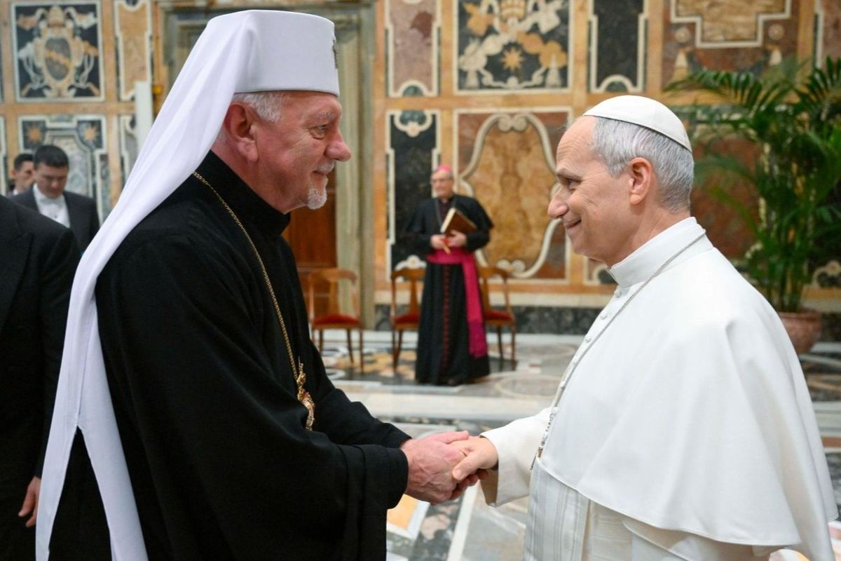 Італійські «Misericordie» передали карету швидкої допомоги для України