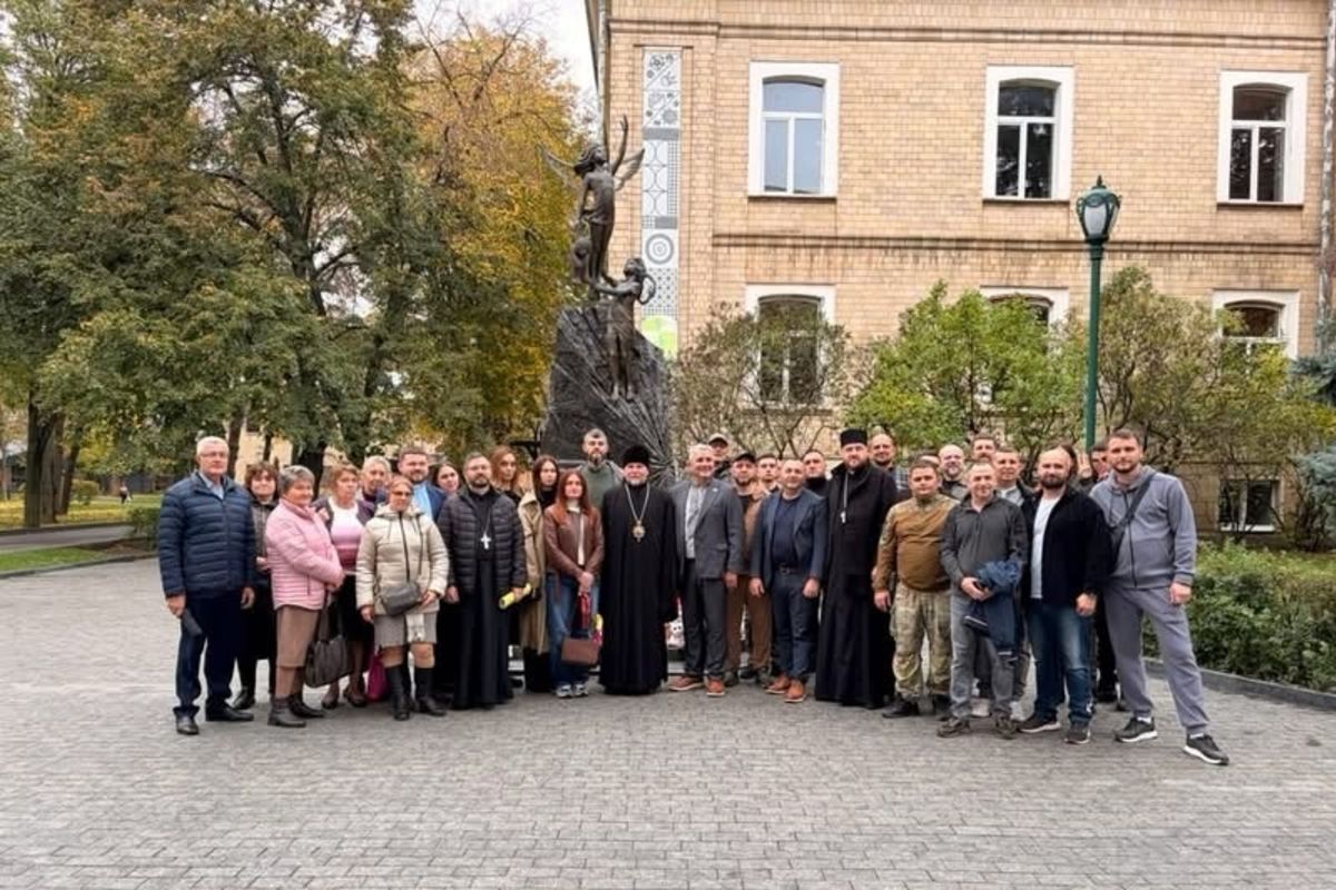 Владика Василій Тучапець: Важливо єднатись у молитві за справедливий мир в Україні