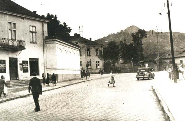 На вулицях Львівського гетто, 1941-1942 роки, Підзамче