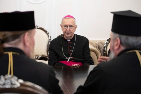 Голова єпископату Польщі: Я повертаюся з Києва з надією на відродження України та Європи