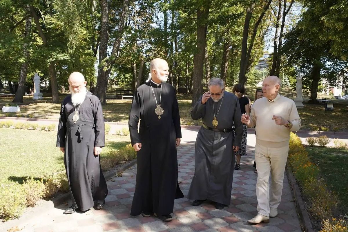 Єпископ Гліб Лончина: З подивом дивитись, як діє Господь