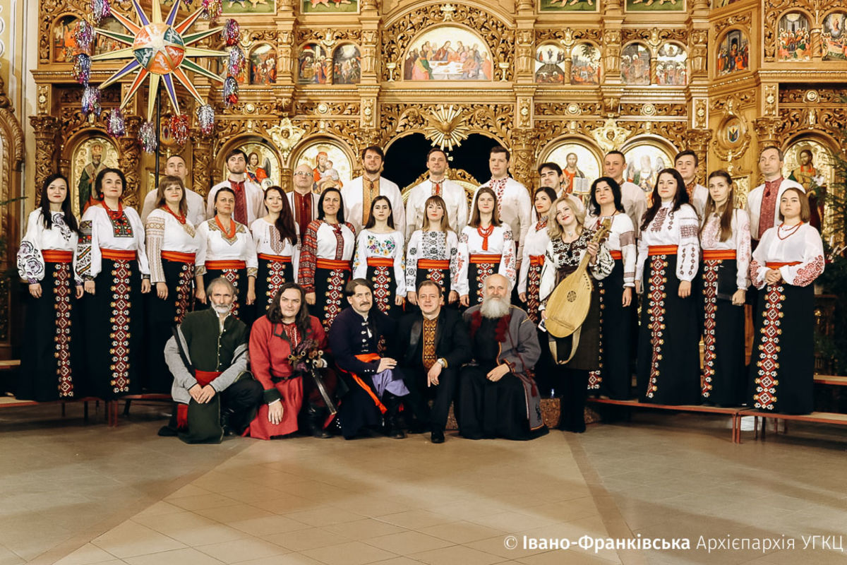 В Івано-Франківську гала-концертом завершився XII міжнародний фестиваль «Коляда на Майзлях»