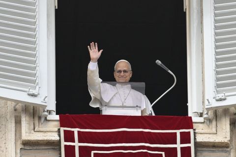 Сяйво Христа серед темряви світу. Відбулася недільна молитва з Левом XIV