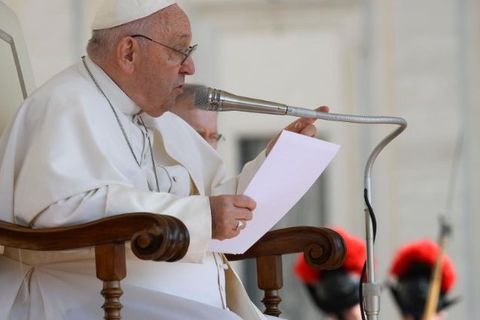 Папа: ввіряймо Богородиці тих, хто страждає від війни, особливо, в дорогій Україні