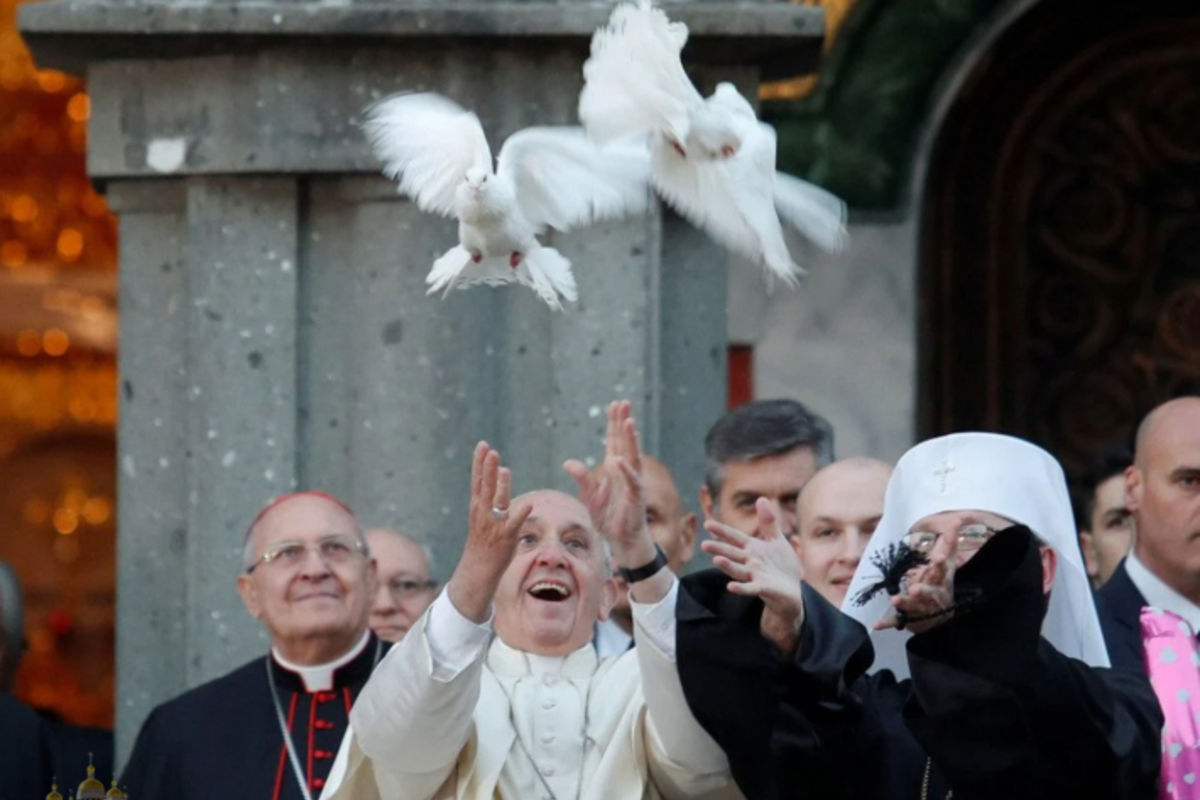 «Зроблю все, що в моїх силах», — Папа Франциск зателефонував Блаженнішому Святославу