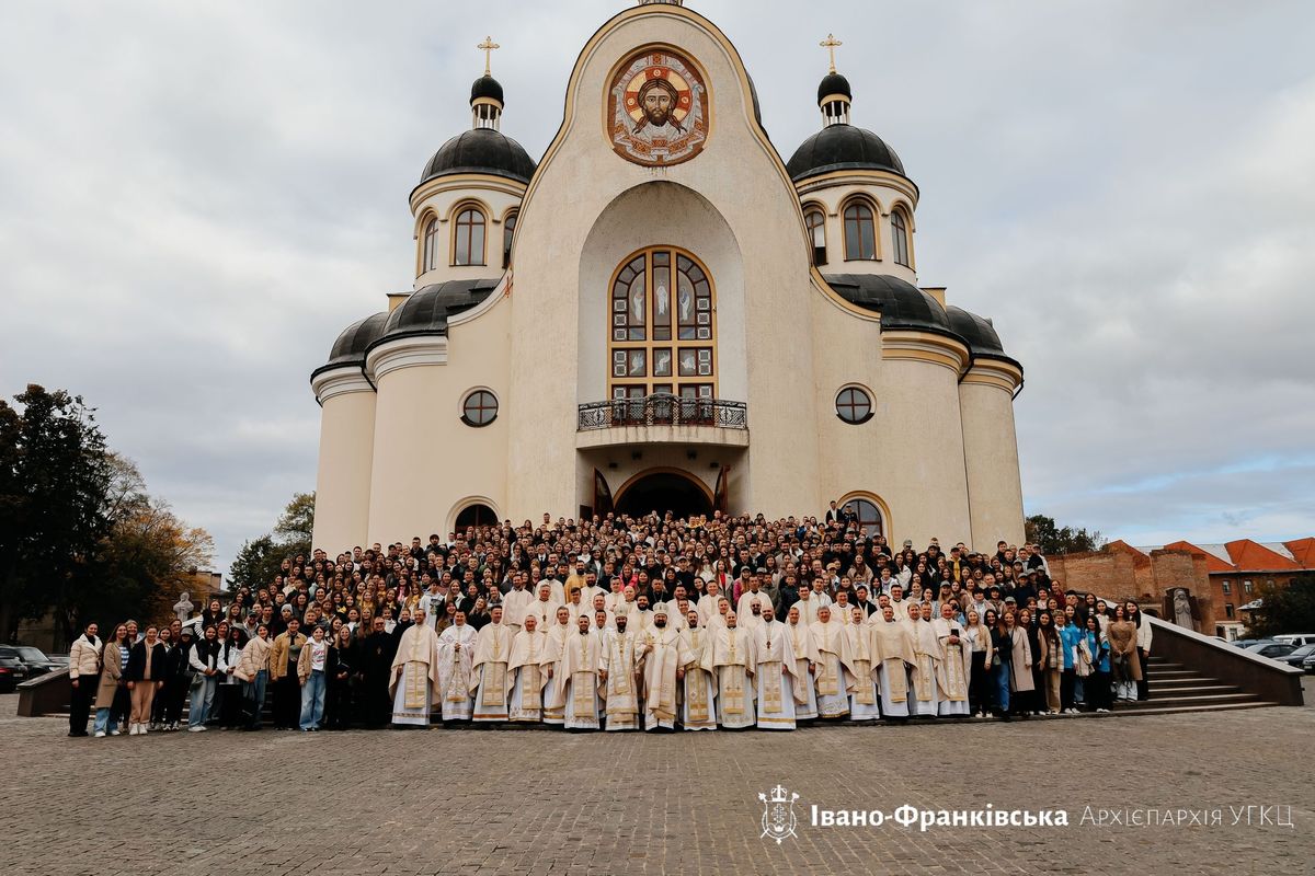 «Моя сила — в Христі»: у Коломиї відбувся Форум молоді Івано-Франківської митрополії УГКЦ