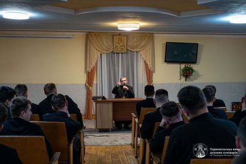 Митрополит Теодор Мартинюк та єпископ Дмитро Григорак провели духовно-формаційну конференцію в Тернопільській семінарії