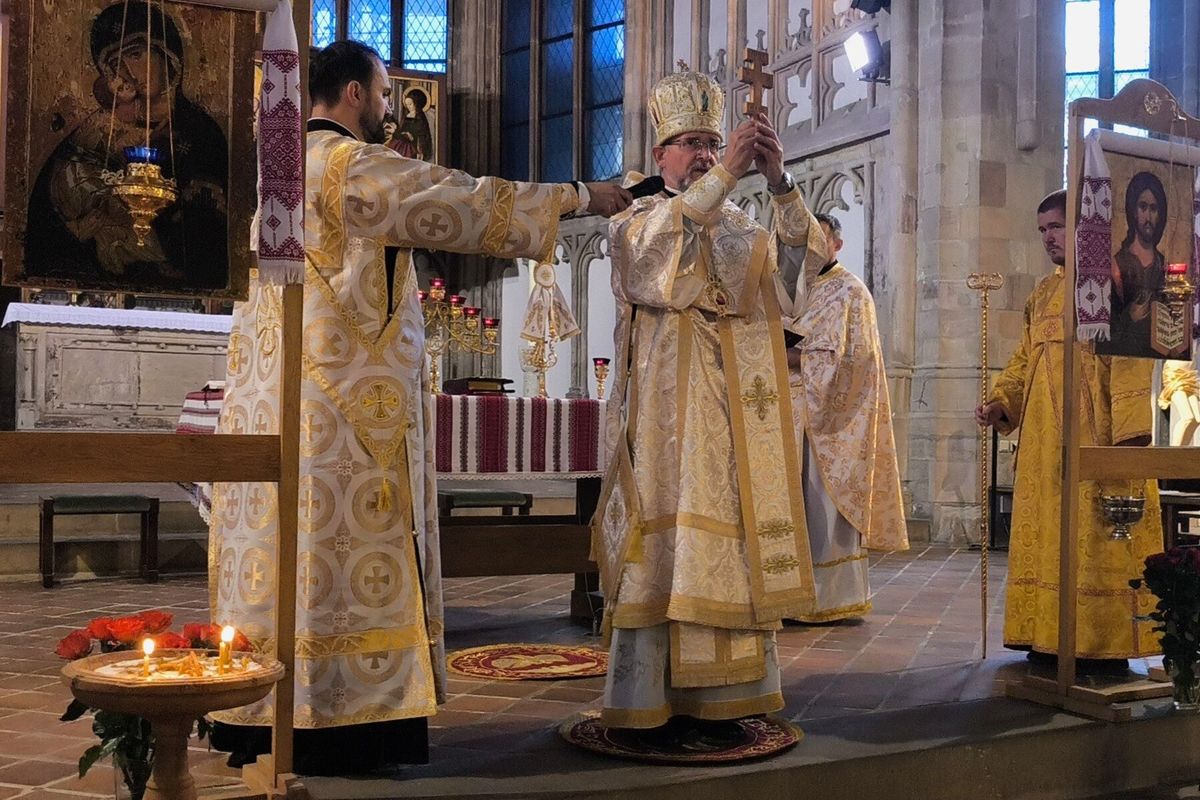 «Таємниця життя нашого народу — у вірі»: єпископ Богдан Дзюрах очолив святкування 20-ліття української громади в Галле