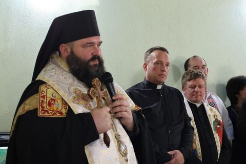 У Шептицькому для осіб з інвалідністю відкрили простір «Джерело любові»