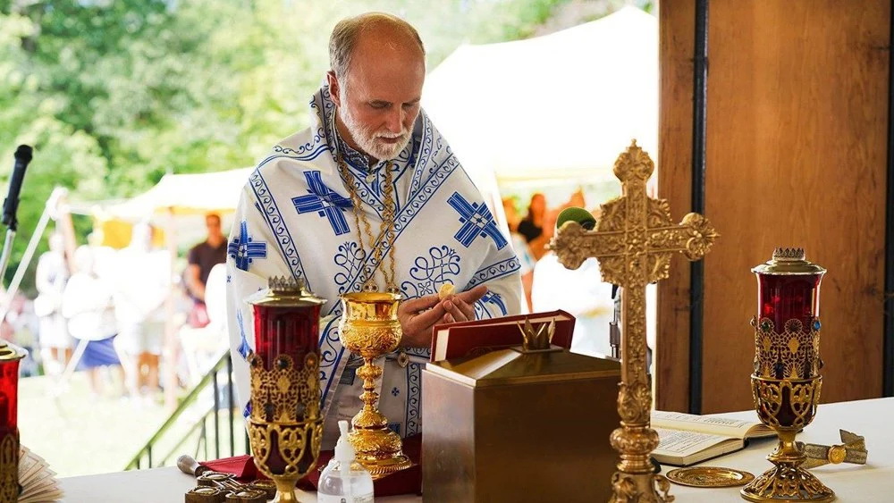 Фото з архіву владики.