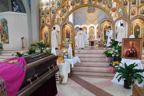 Митрополита Стефана Сулика поховали у крипті катедри Непорочного Зачаття у Філадельфії
