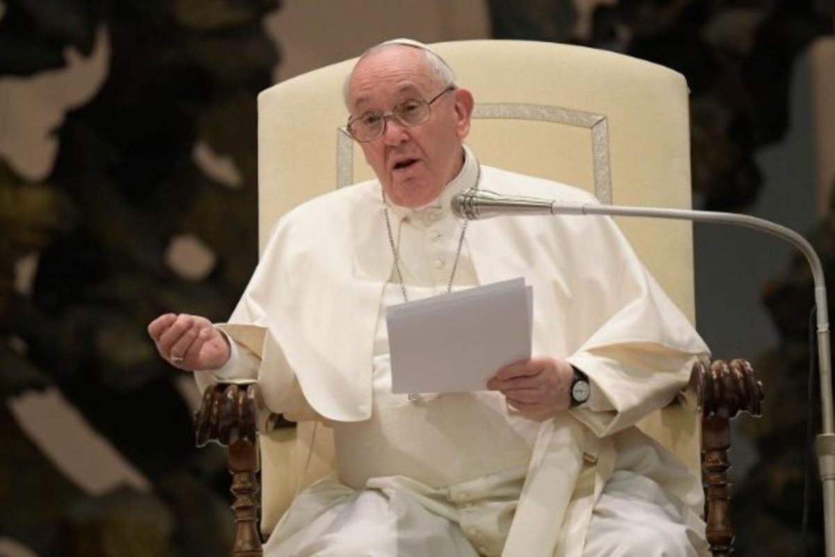 Папа Франциск: не припиняймо молитися за мир в Україні