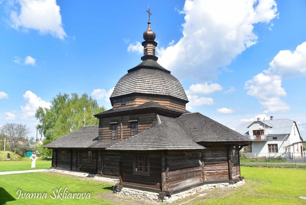 Церква Успіння Пресвятої Богородиці, с. Глиняни