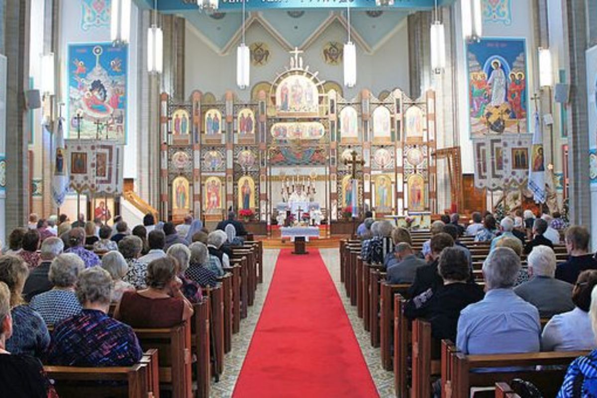«Церква є спільнотою прощених і тих, хто простив», — владика Петро Стасюк
