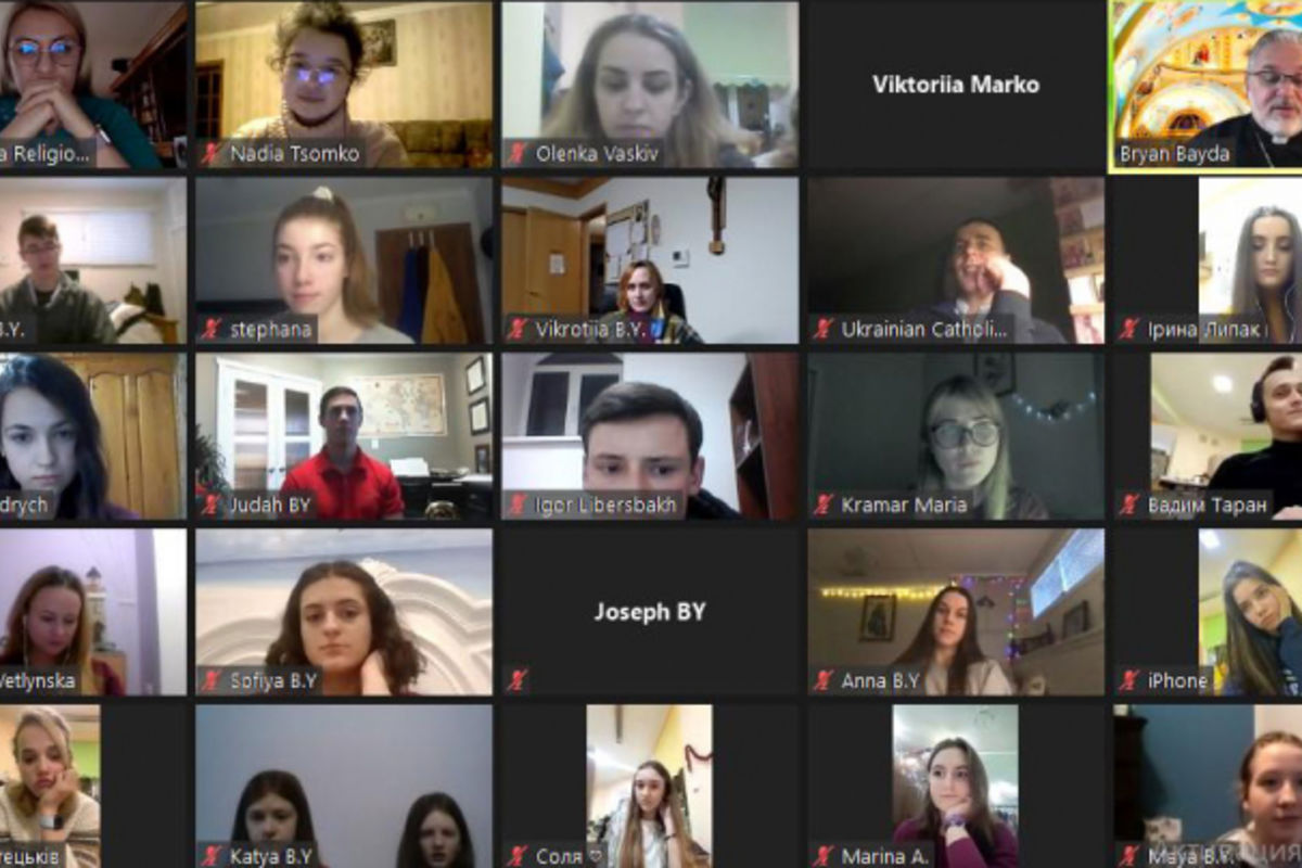 Перший Різдвяний англомовний телеміст поєднав молодь України й Канади