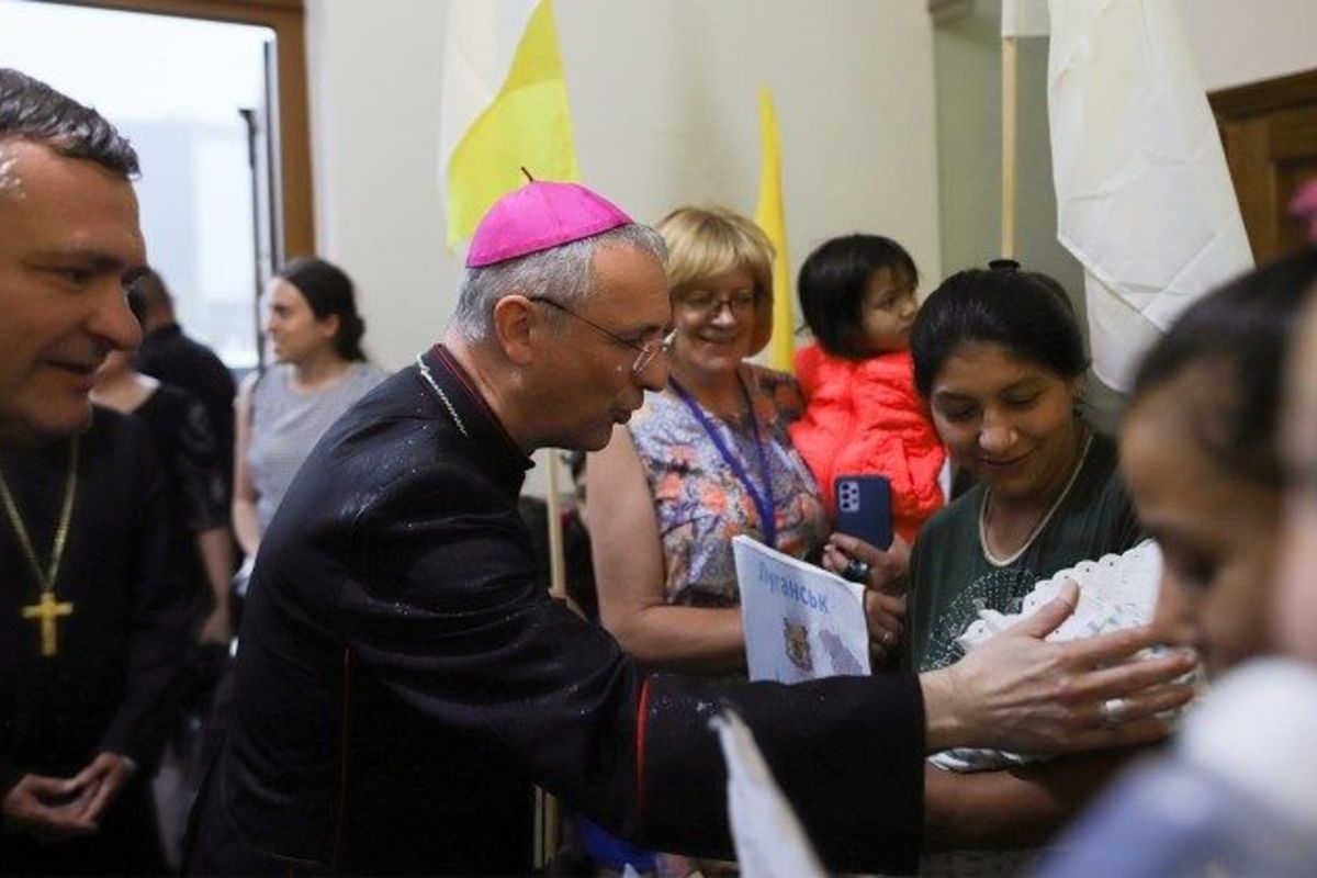 Архиєпископ Гамбурґа про візит в Україну: Я побачив справжнє обличчя війни