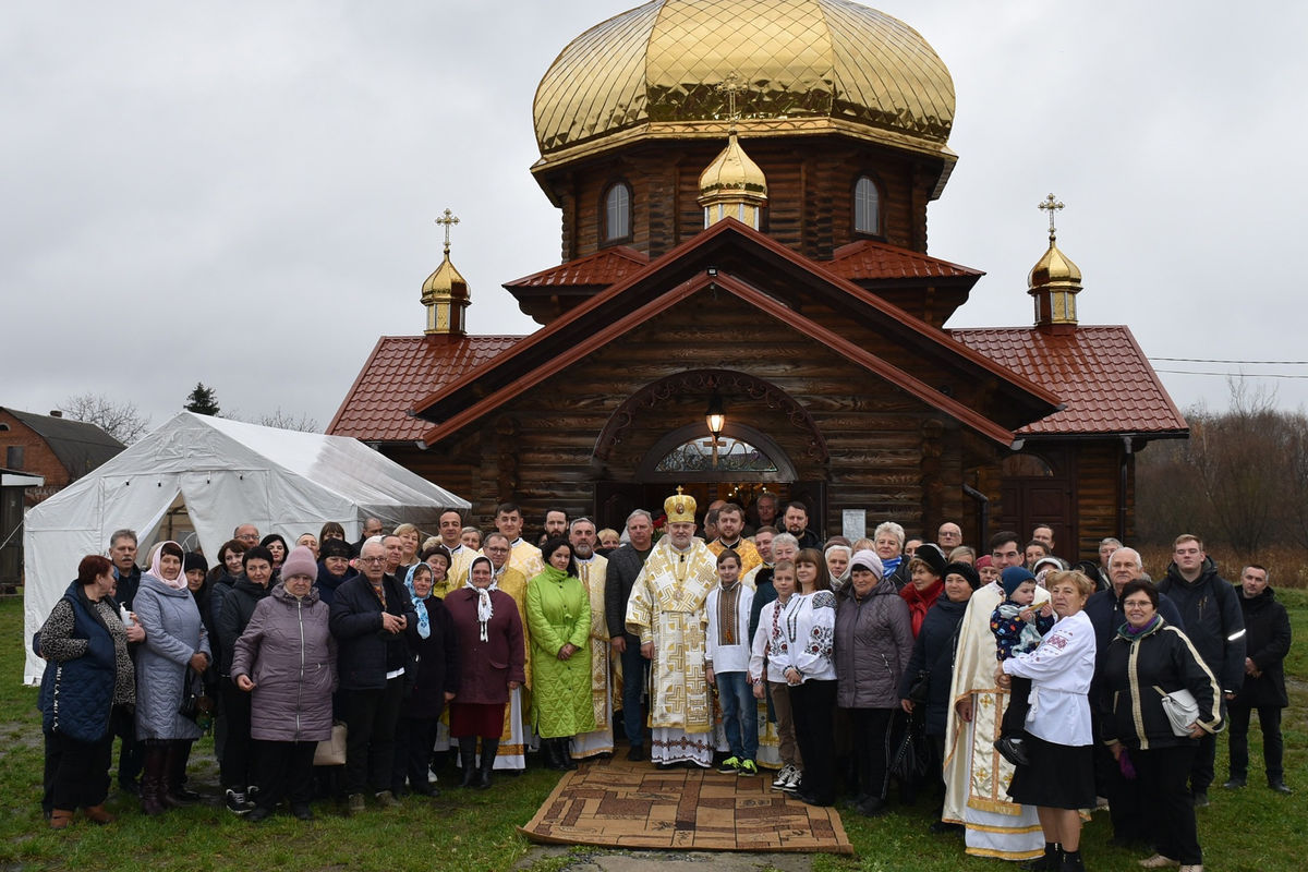 Владика Йосиф Мілян з душпастирським візитом відвідав громаду святого Йосафата у Бердичеві