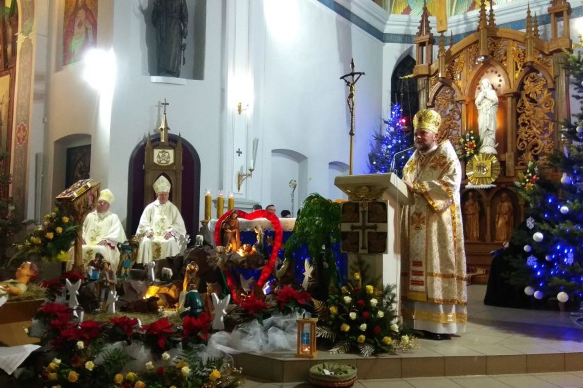 Владика Василій Тучапець взяв участь у різдвяному богослужінні у катедральному соборі РКЦ міста Харкова