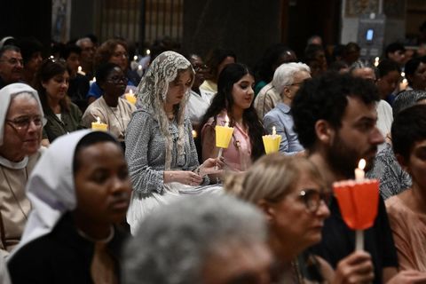 Італійська Церква закликає до молитви і посту за мир