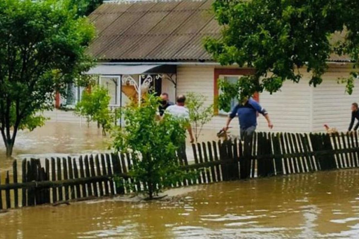 Філадельфійська архиєпархія УГКЦ допомагає потерпілим від паводків на заході України