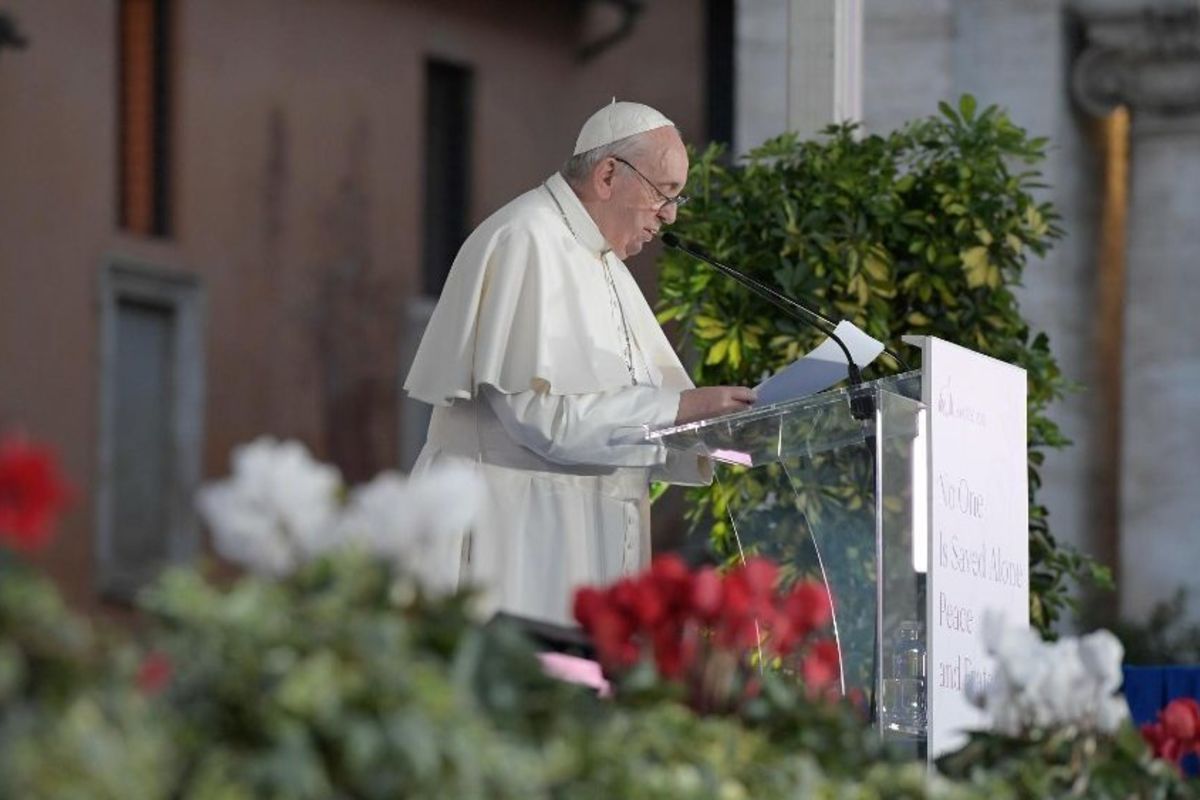 Папа Франциск: Мир є пріоритетом кожної політики. Існує потреба в мирі!
