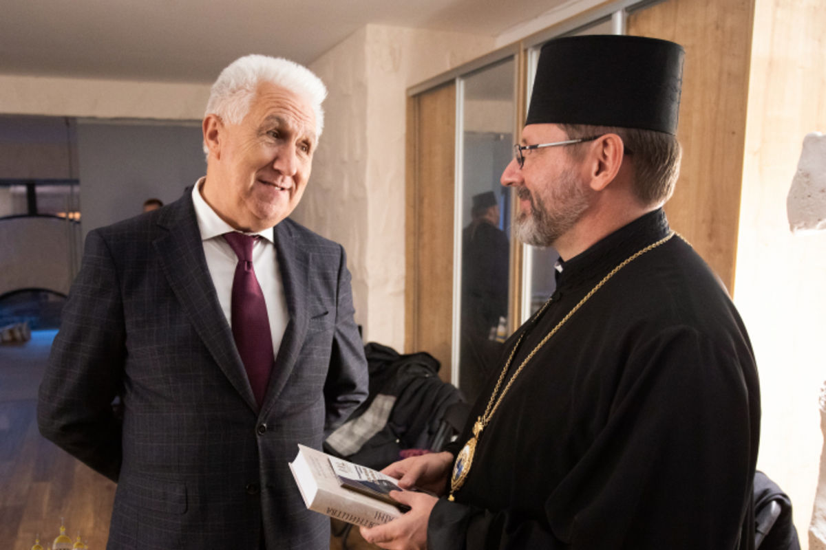 Глава УГКЦ привітав старшого єпископа УЦХВЄ з 70-річним ювілеєм