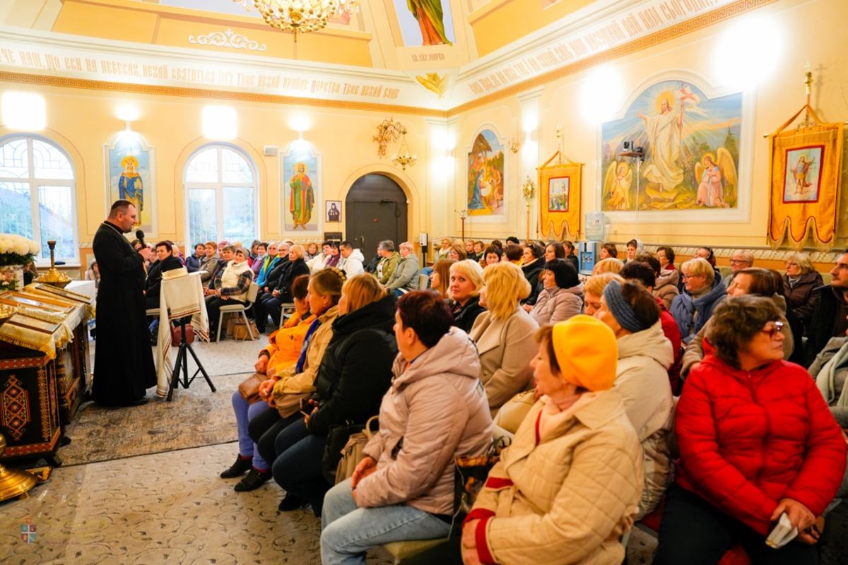 У Донецькому екзархаті відбувся з’їзд «Матерів в молитві»