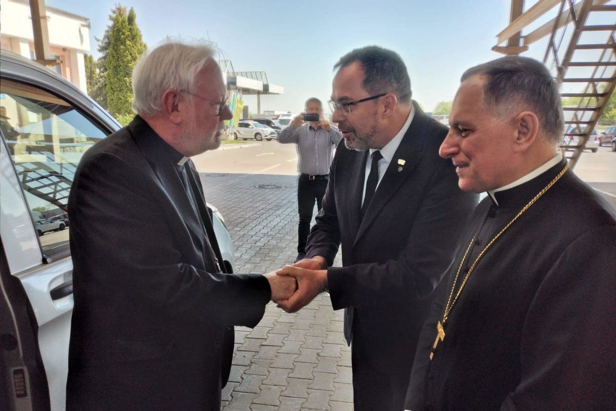 Архиєпископ Пол Річард Ґаллаґер прибув в Україну з триденним візитом