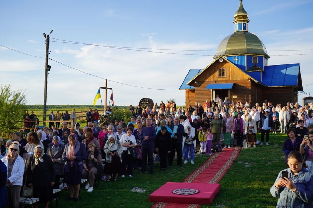 Богородична святиня у с. Товмачик зібрала освітян і молодь Коломийської єпархії на прощу