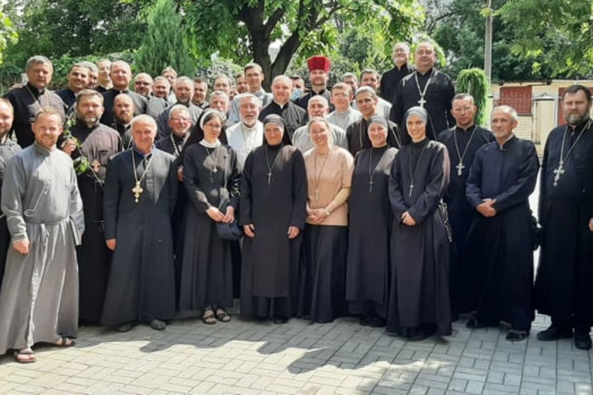 Розгляду рішень Синоду Єпископів КГВА присвятили загальні збори духовенства Донецького екзархату