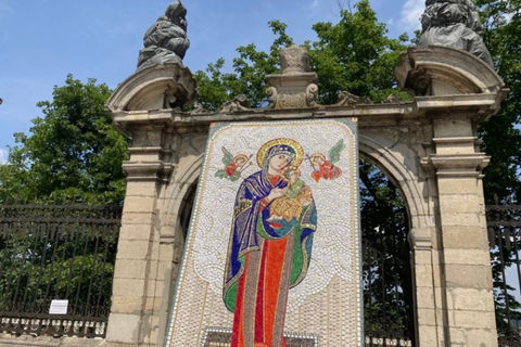 Львів’ян запрошують помолитися біля унікальної ікони Матері Божої Неустанної Помочі (розклад)