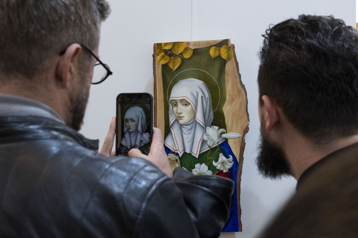 «Дивний Бог у своїх святих»: у Пуху відкрили міжнародну виставку ікон, присвячену блаженній Едіґні