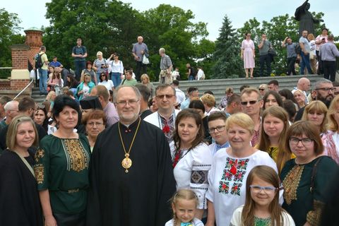 Єпископ Володимир Ющак: «Без родини неможливо уявити майбутнє Церкви»