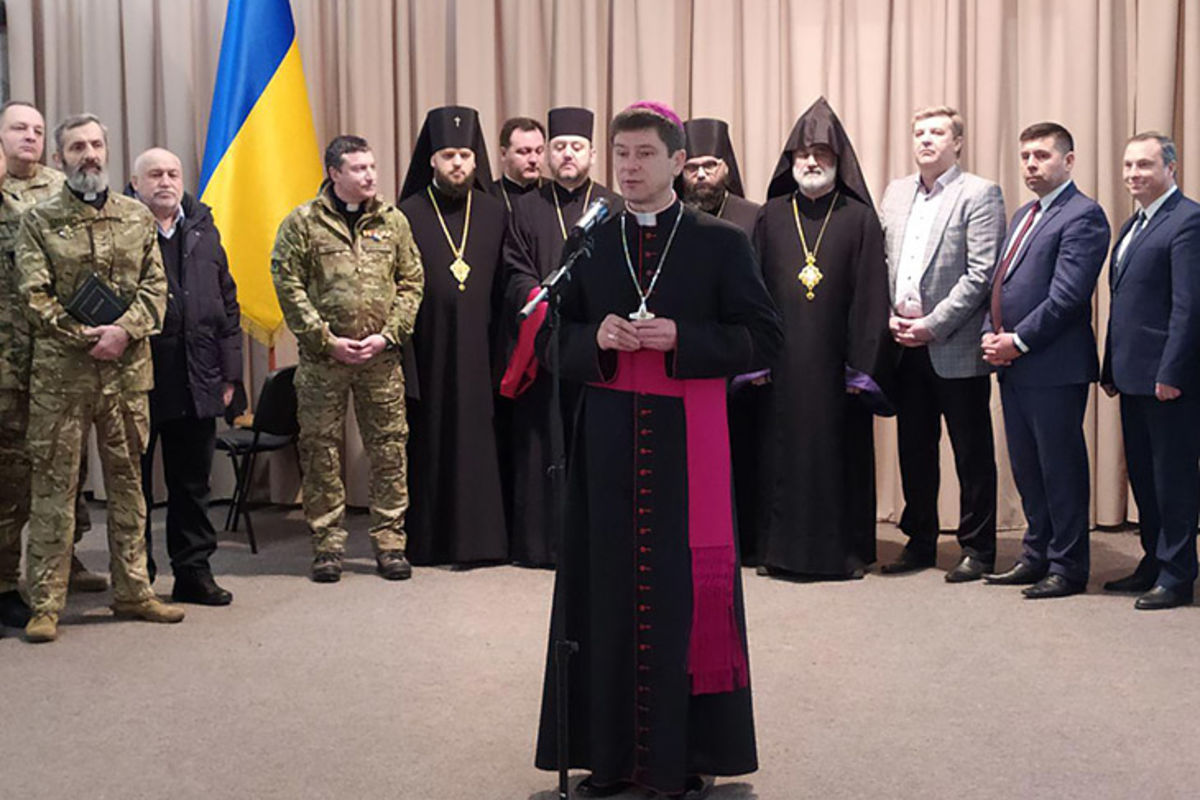 Релігійні діячі і капелани разом благословили Україну перед «Нормандською зустріччю»