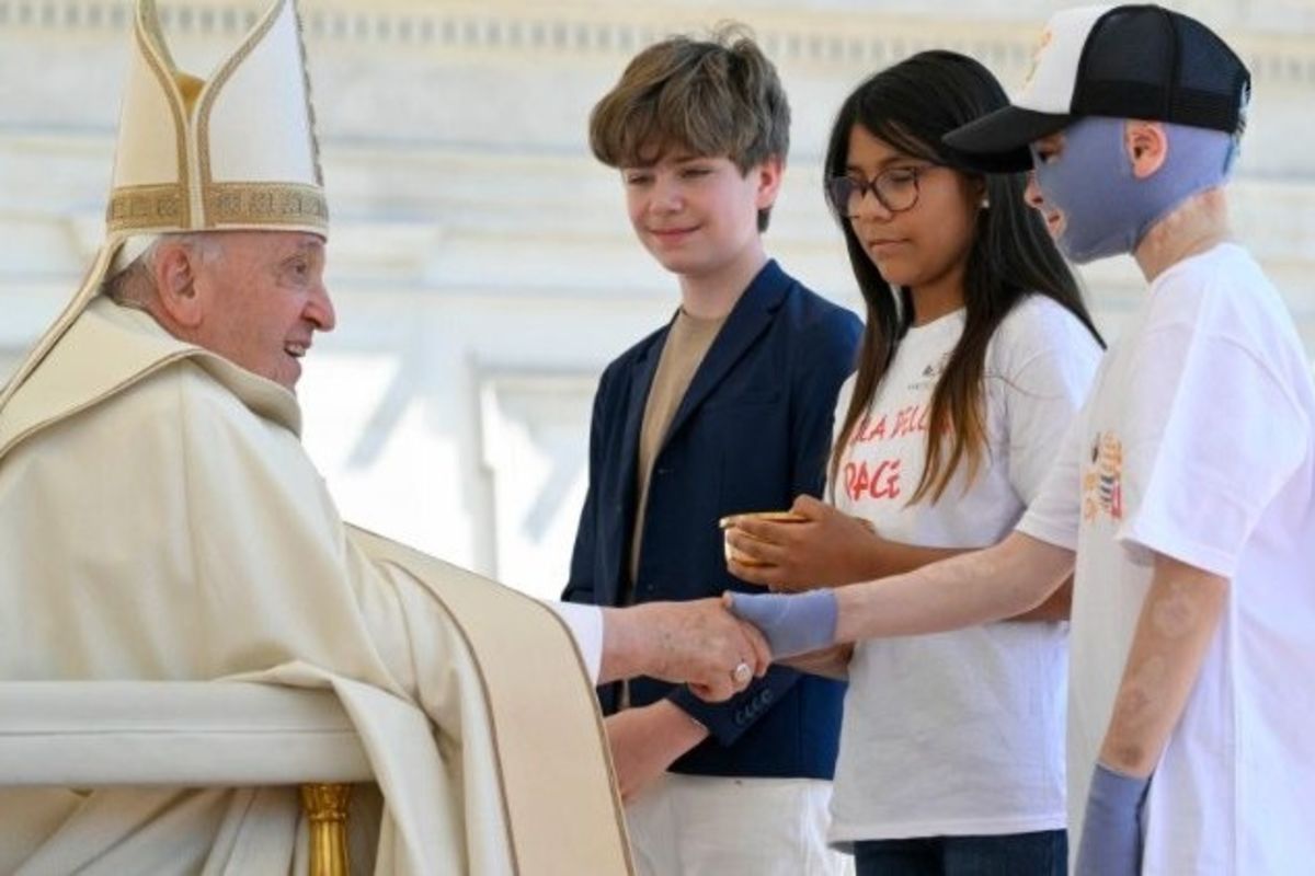 Папа дітям: віра робить нас щасливими, Святий Дух супроводжує нас у житті