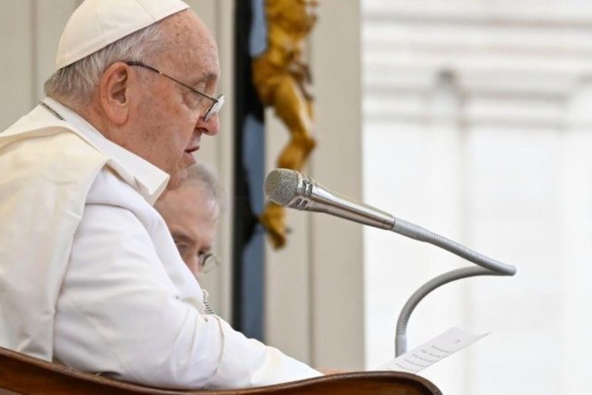 Папа: не перестаю молитися за тих, хто страждає на Близькому Сході та в Україні
