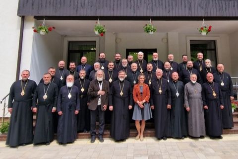 Постанови Сотої сесії Архиєрейського Синоду УГКЦ в Україні