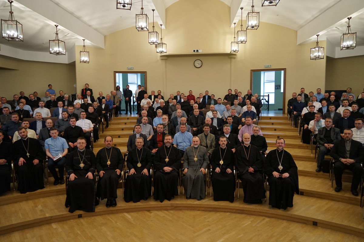 Владики Постійного Синоду УГКЦ зустрілися із духовенством Львівської архиєпархії