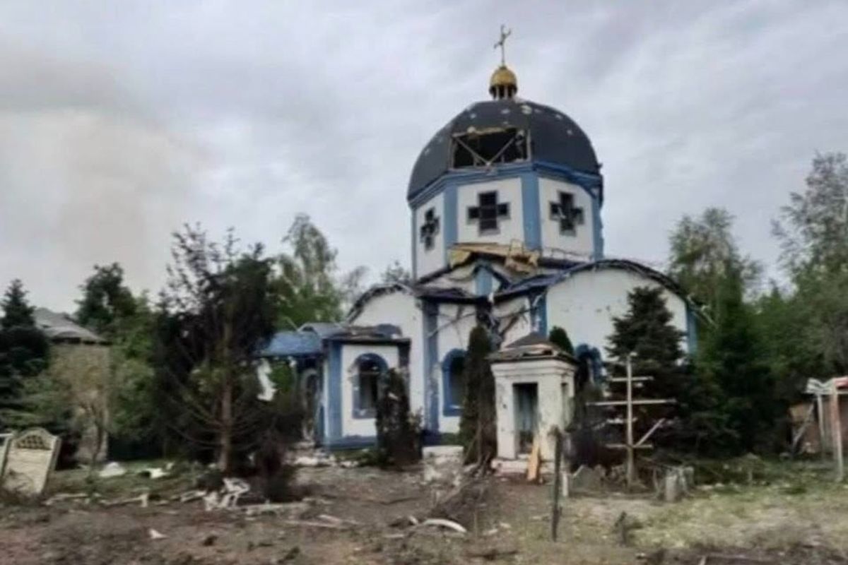 Російські окупанти зруйнували греко-католицький храм у Мирнограді