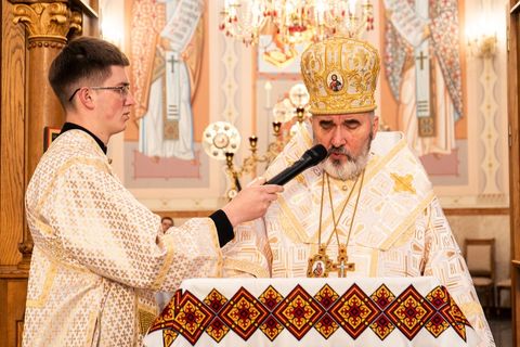 Єпископ Василь Івасюк у неділю Розслабленого: Як зцілити поранене серце народу?