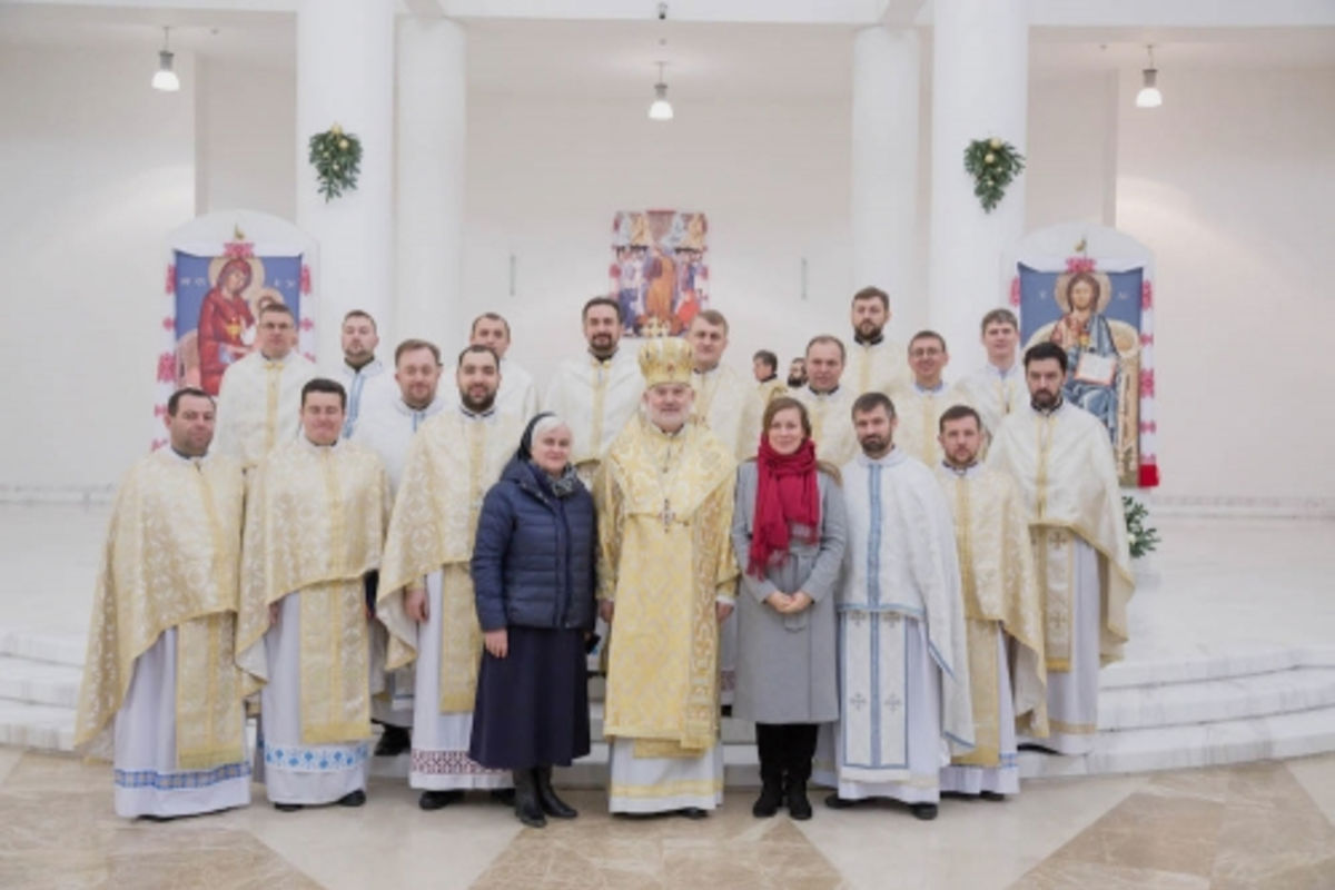 ПМВ 10 років: Ми служимо для того, щоб український мігрант тримався своєї Церкви, Бога і Батьківщини