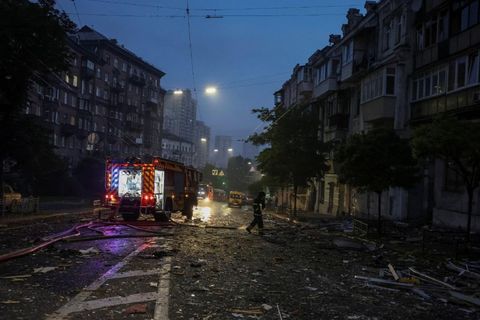 Нунцій в Україні: обстріли Києва посилюються, пошкоджено нунціатуру