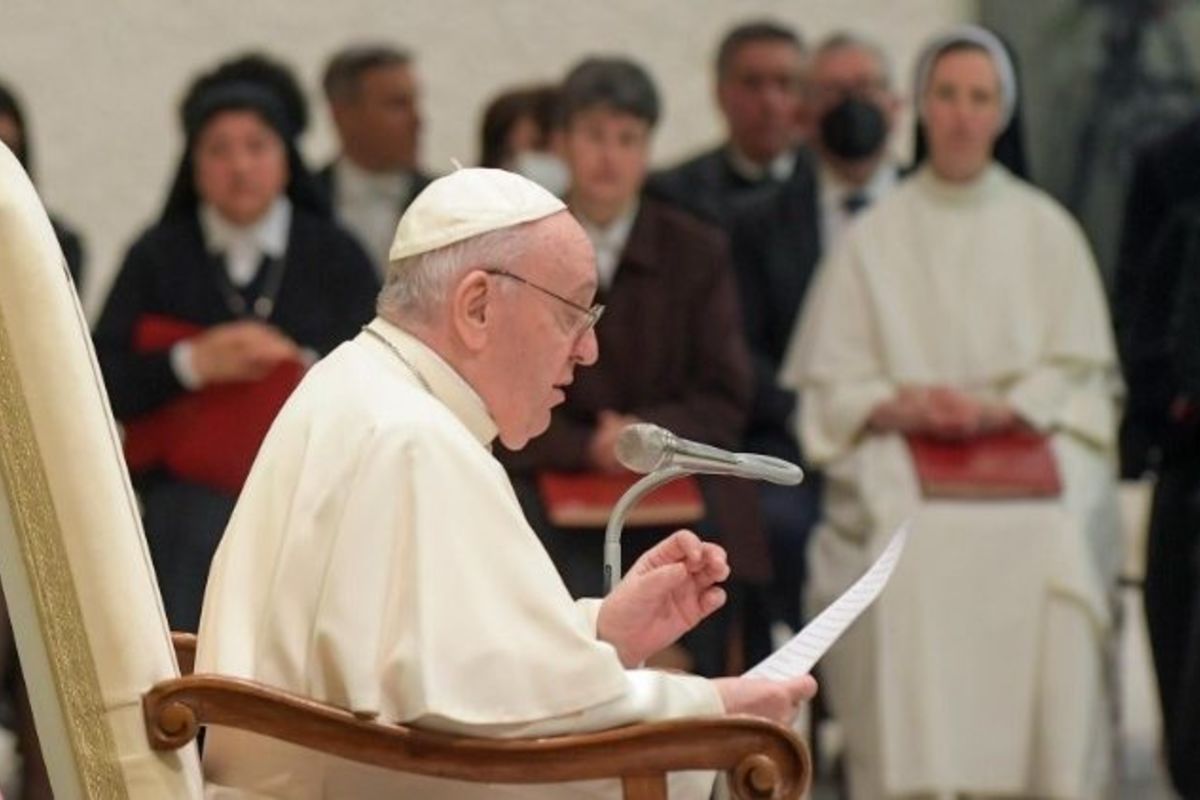 Папа: Нехай Богородиця утішить серця тих, хто зазнав жорстокості війни