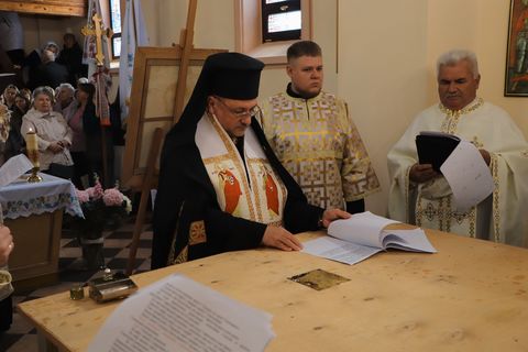 Владика Богдан Манишин освятив відновлену каплицю в с. Репехів на Бібрщині