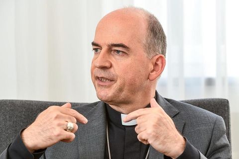«Існує занепокоєння щодо основ мирного співіснування народів у Європі»: Співчуття єпископа Вюрцбурга Франца Юнга